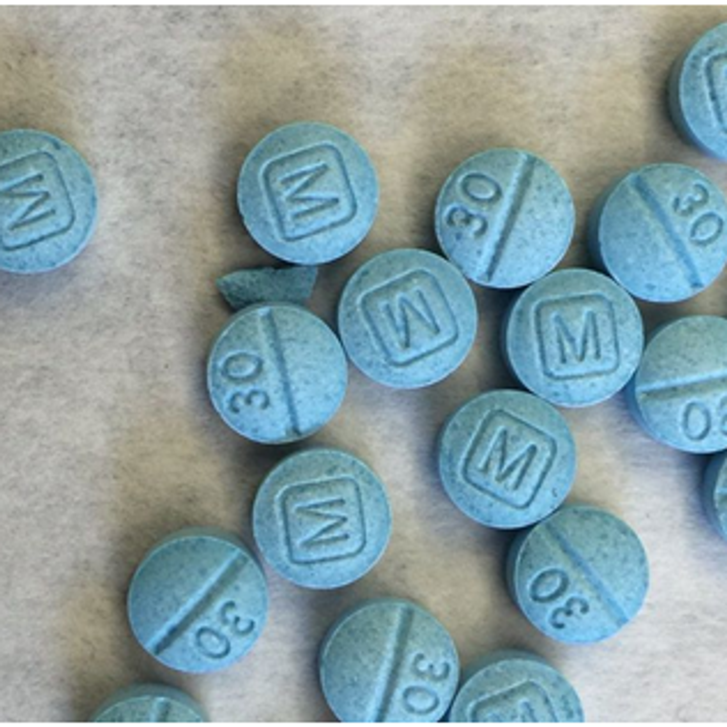 blue pill men molly