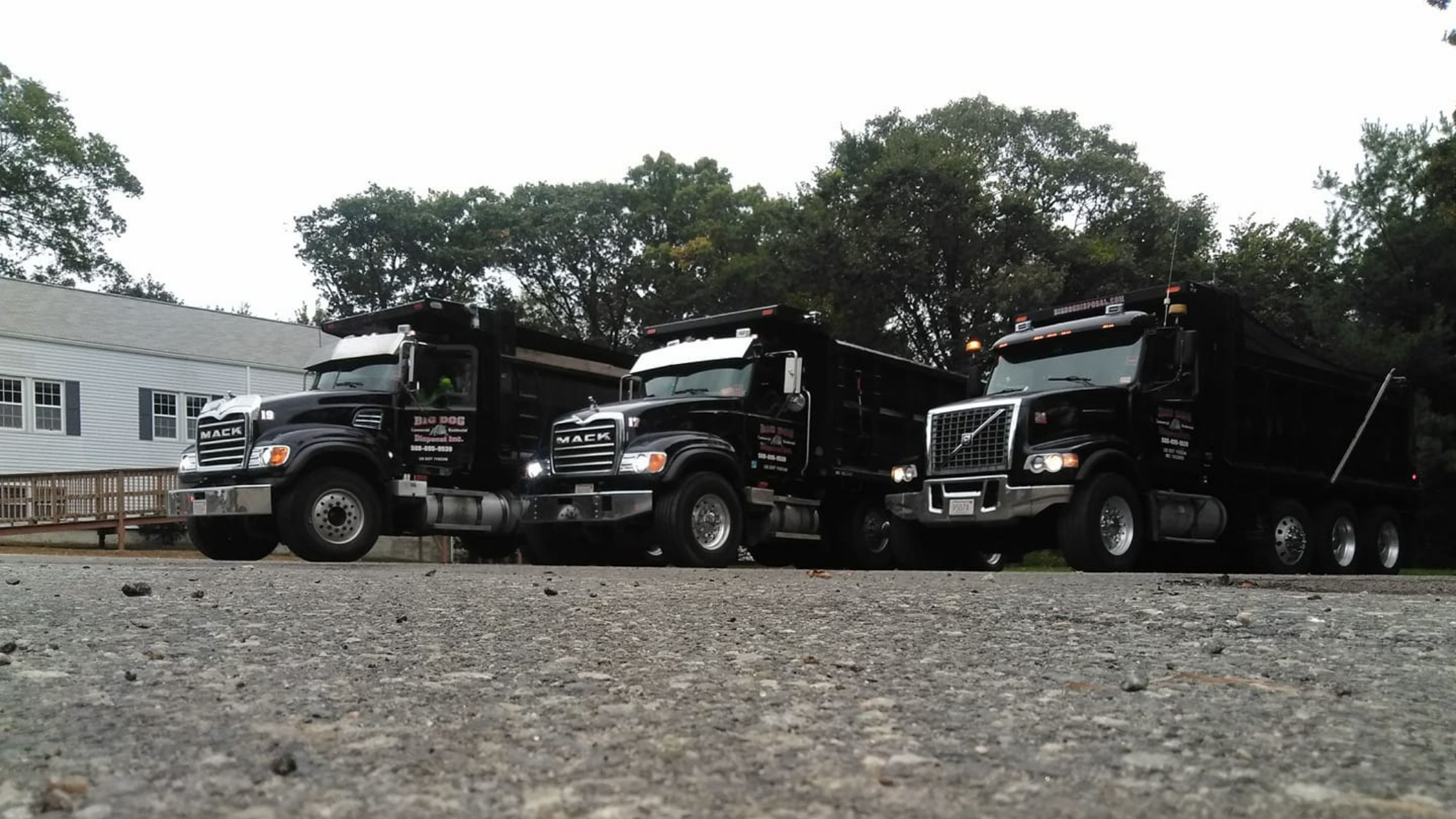 chow hwang recommends big blacks dump truck pic