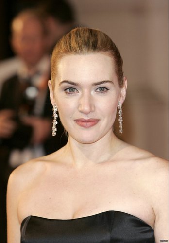 darlin oliva recommends kate winslet nude butt pic