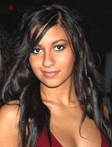 brodie owen add photo images of raven riley