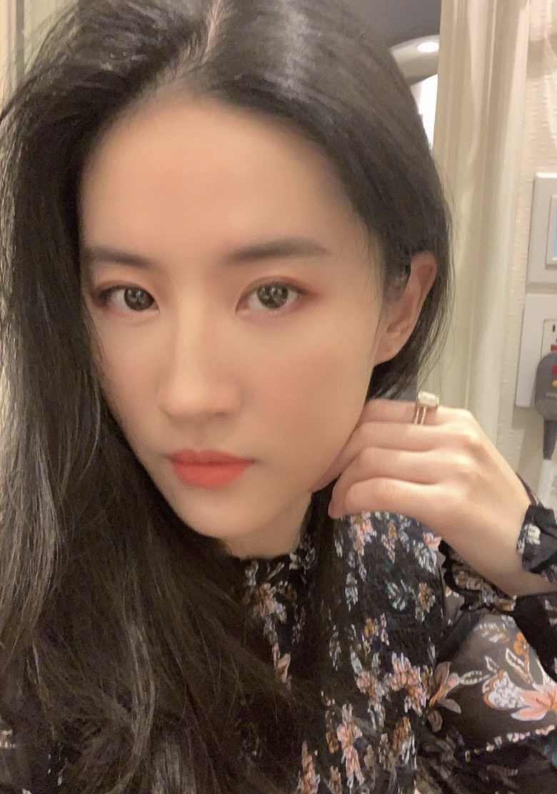 carl venezia recommends liu yifei porn pic