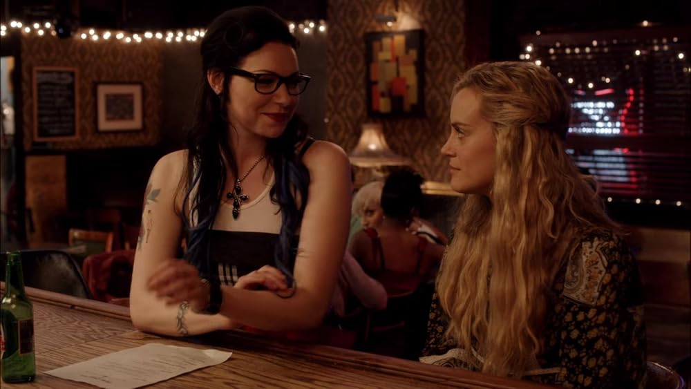 carmel doolan share is laura prepon lesbian photos