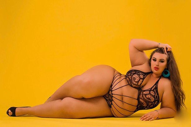 cyril acana add plus size nude modles photo