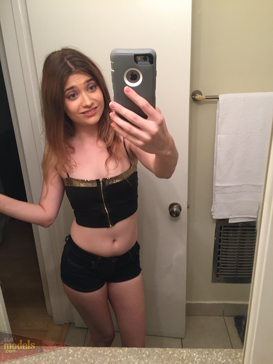 Nude Petite Teen Selfie mannheim erotiktreff