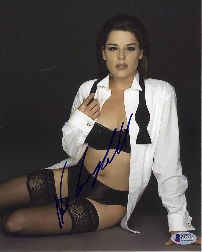 christie ann smith recommends neve campbell lingerie pic