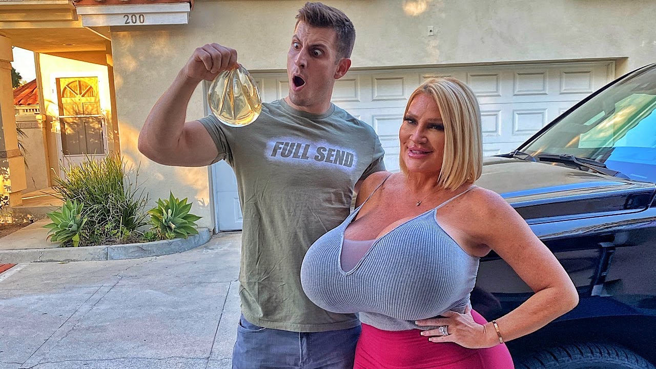 Best of Big boob trick shots