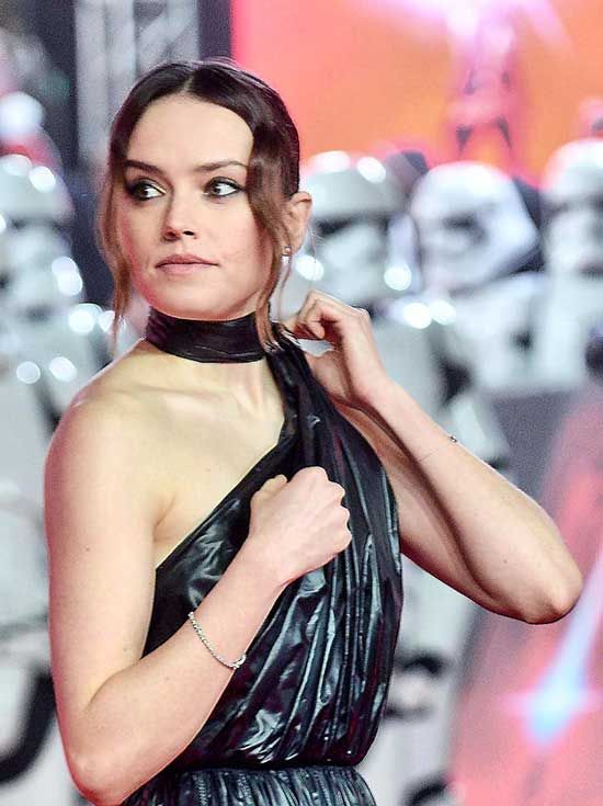 ashley bruck recommends daisy ridley hot pics pic