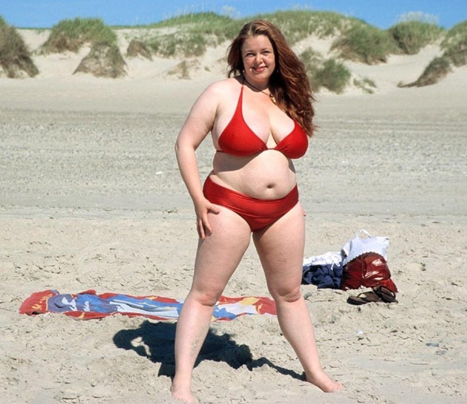 brittany marie harris recommends Red Bikini Bbw On The Beach Porn