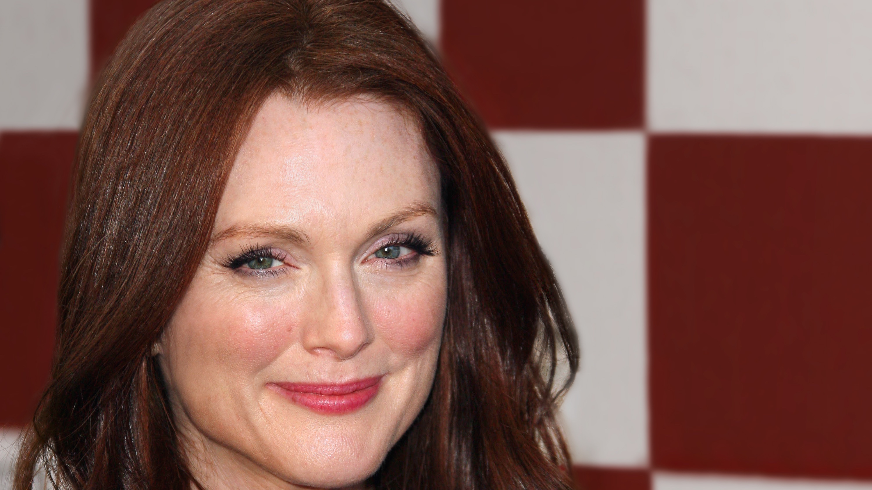 Best of Julianne moore dominating mother