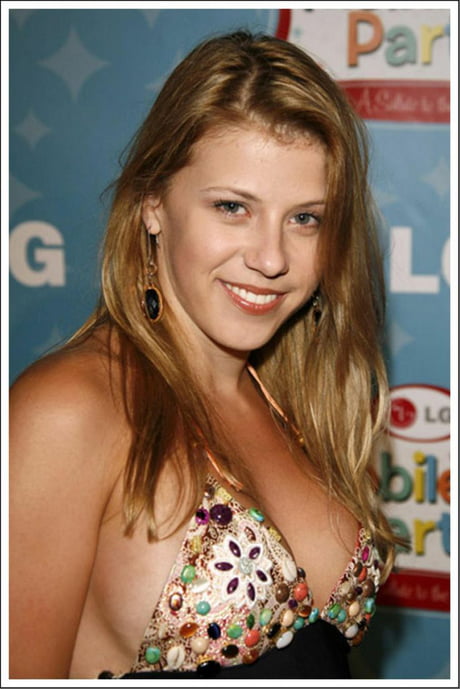 dana clayton jones recommends Jodie Sweetin Maxim Pics