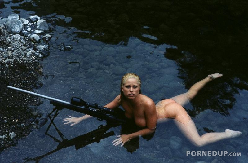 ania kas add photo naked chicks with guns