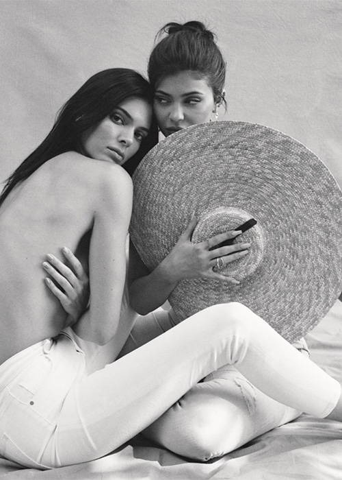 kylie and kendall naked