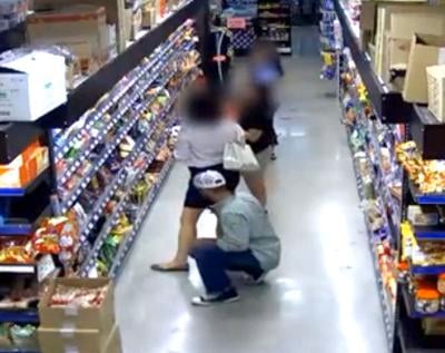 andy dela pena recommends upskirt at grocery store pic