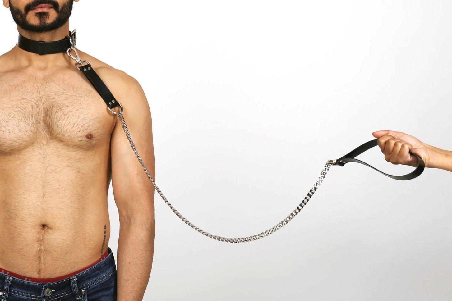 alan khan add photo submissive on a leash