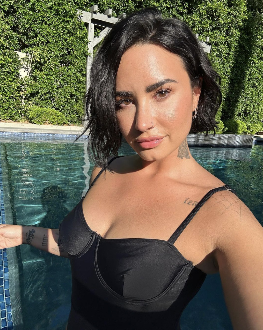 bridget crowder recommends Demi Lovato Hot Naked