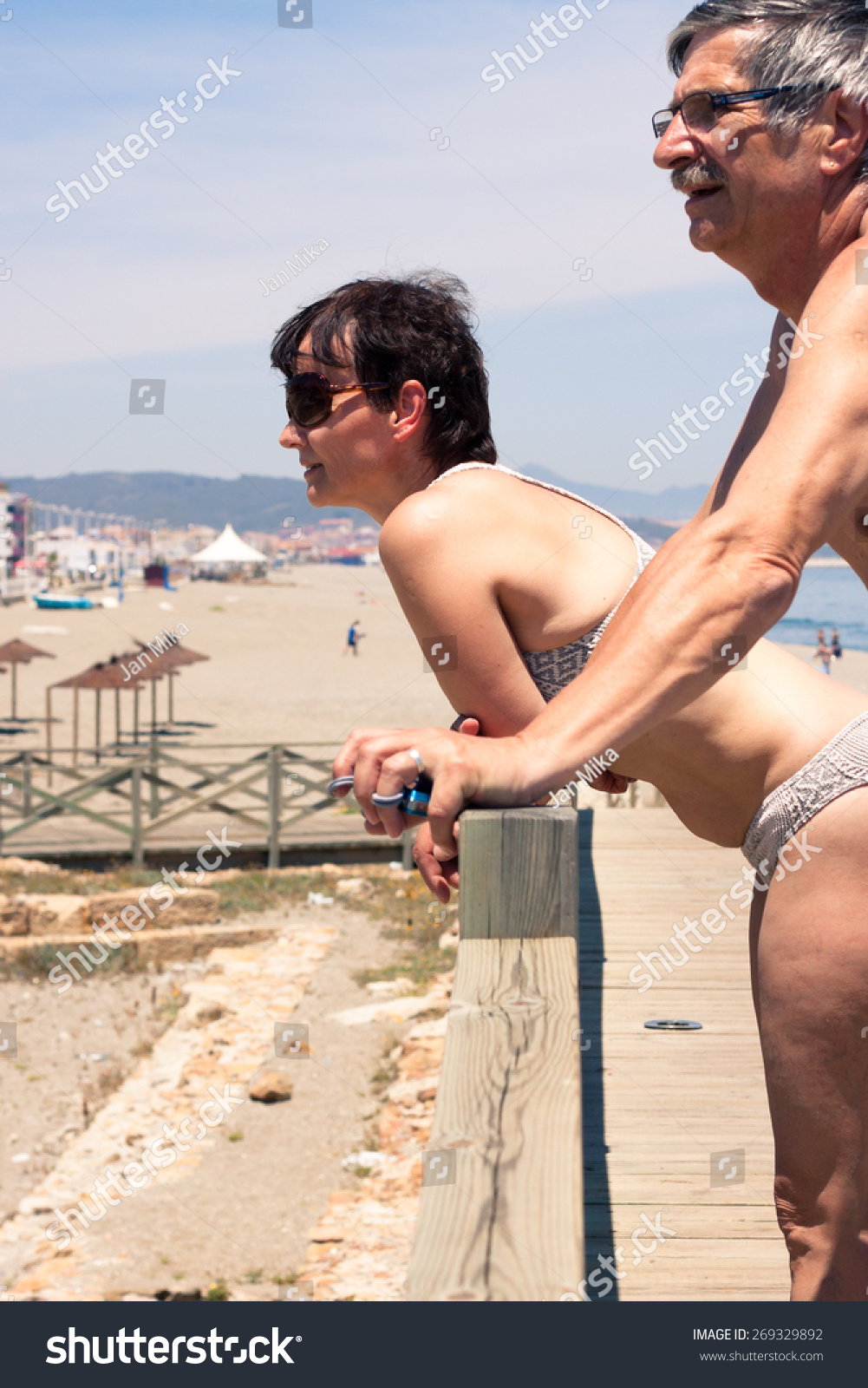 carlos faisal add photo amateur topless beach