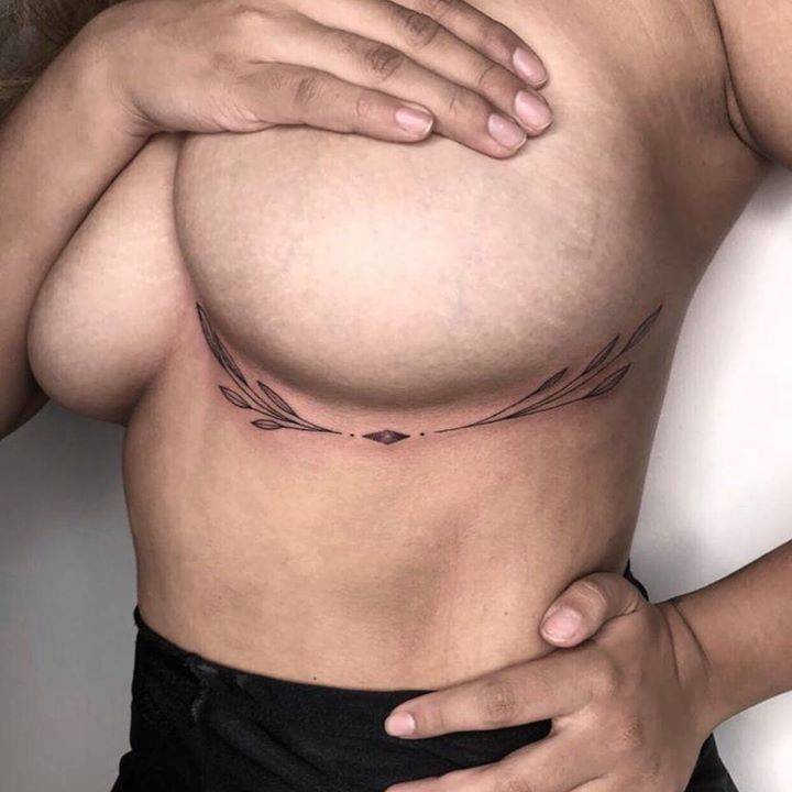 big under boob