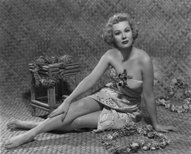 abha bhandari recommends Virginia Mayo Legs