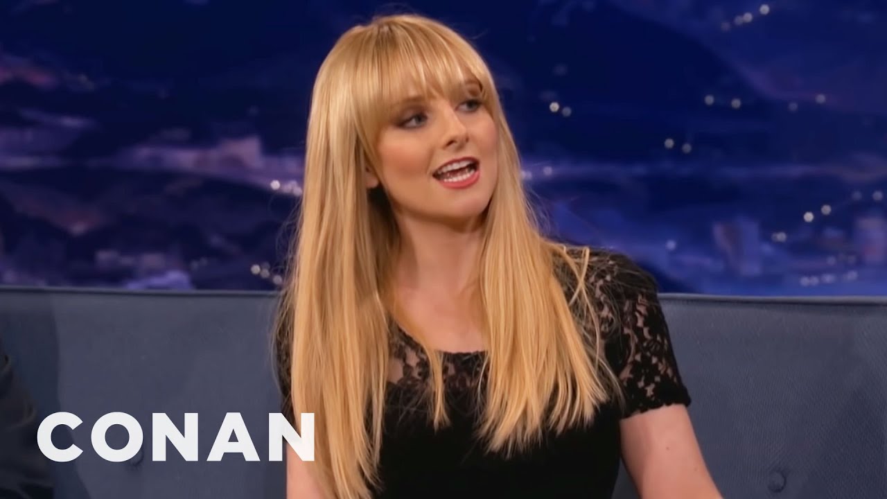 melissa rauch cameltoe