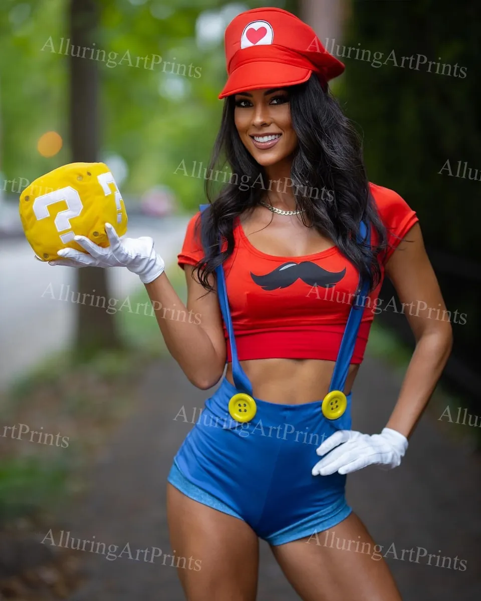 luigi female cosplay big tits porn