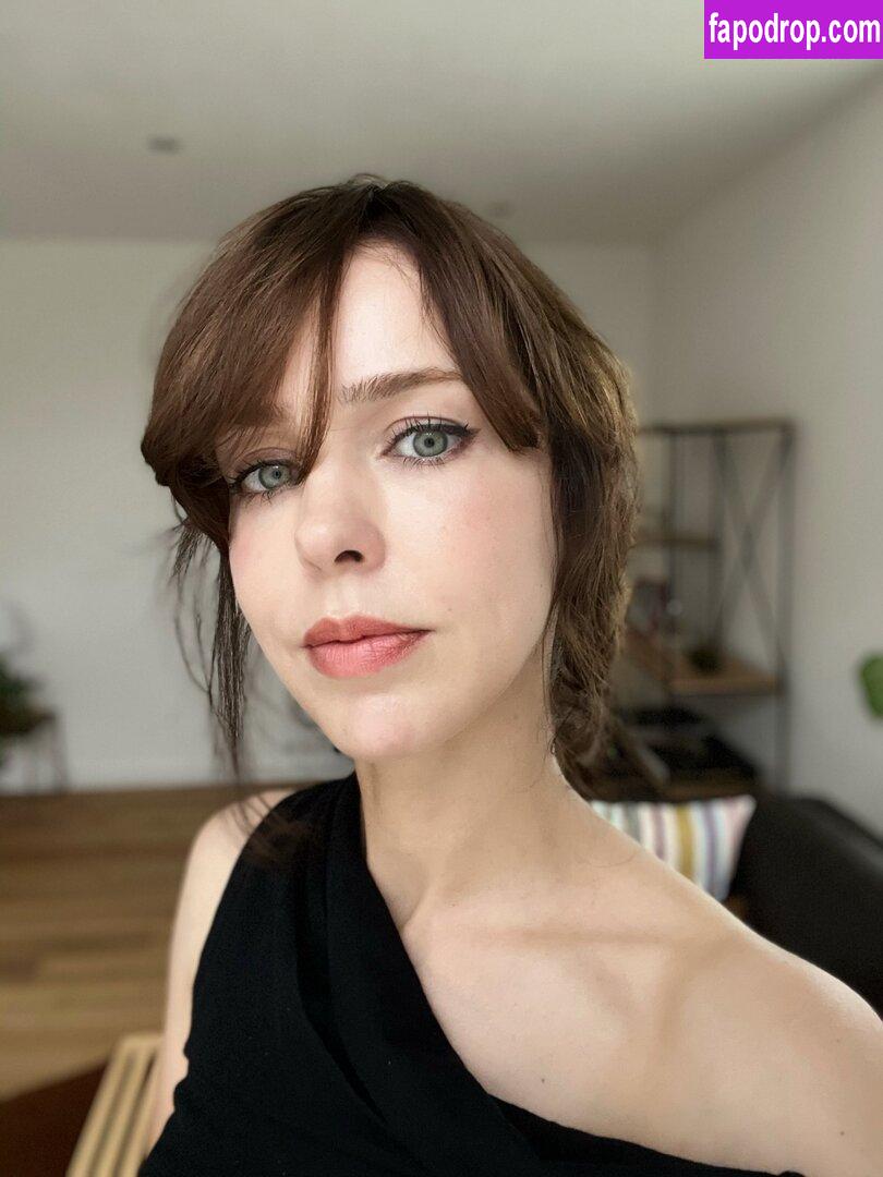 caroline glenn recommends stefanie joosten nude pic