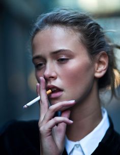 claudia neyer add photo women smoking pictures