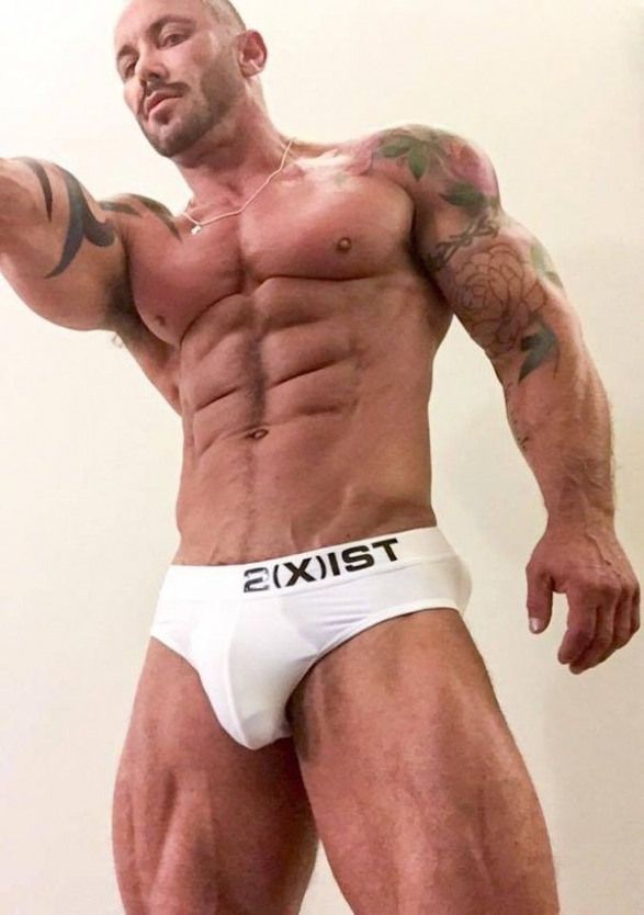 albert laboy recommends hot hung muscle men pic