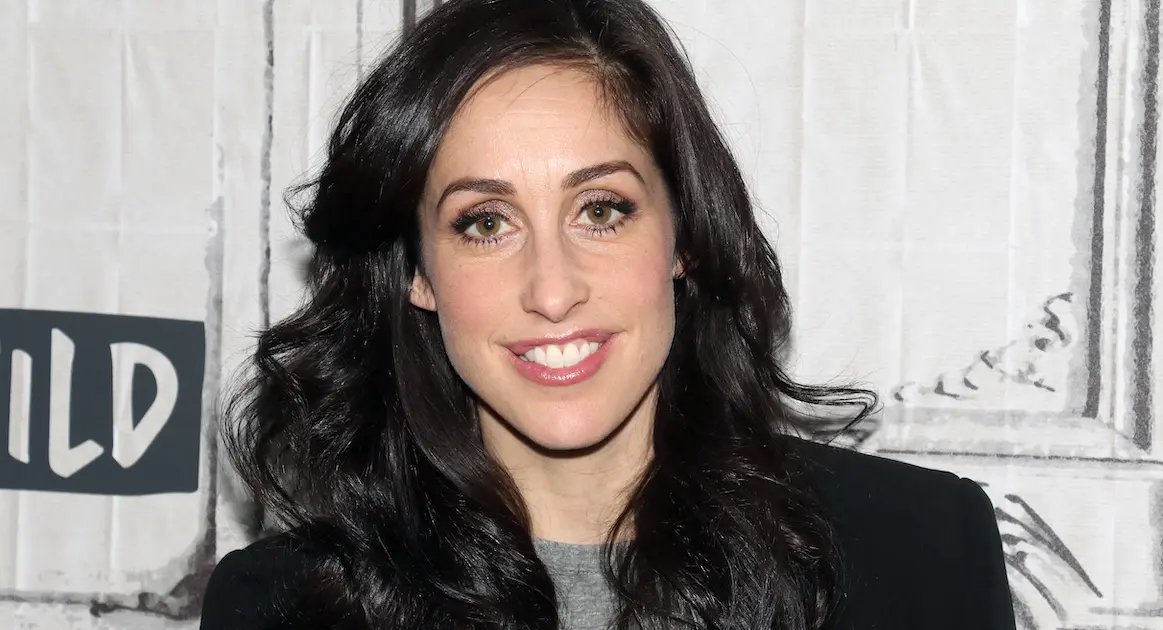 craig trapp recommends Catherine Reitman Lips