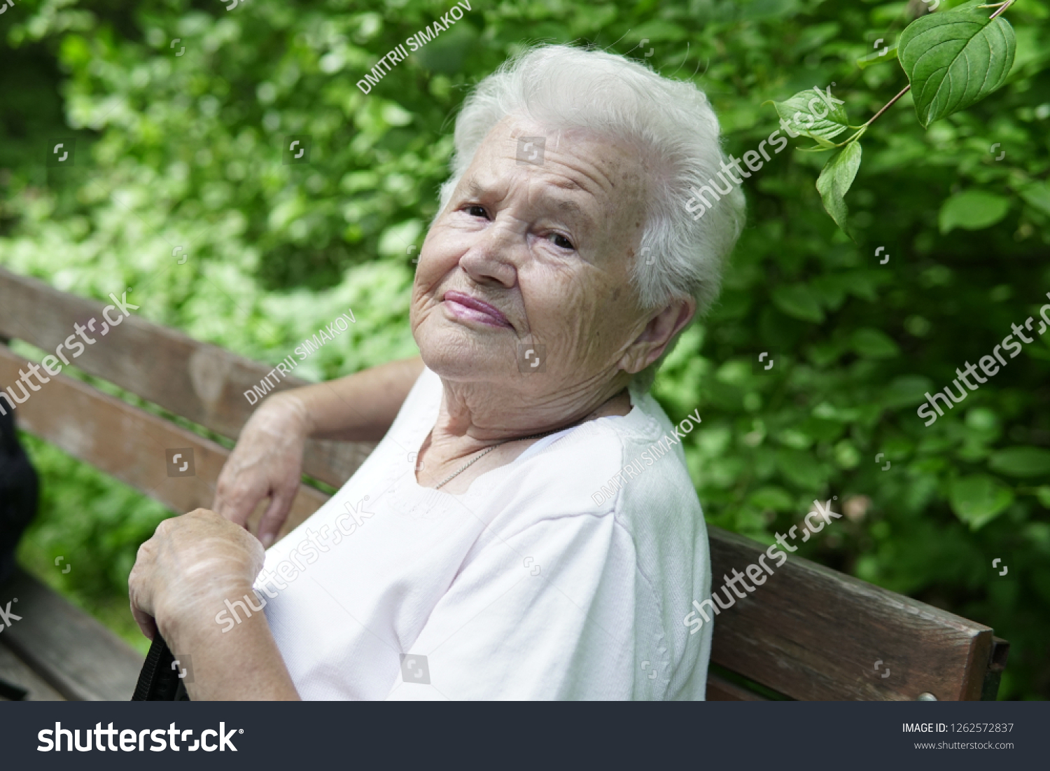 andrew balazs recommends Www Old Grannies Com