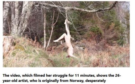 Naked Woman Upside Down billig knulle