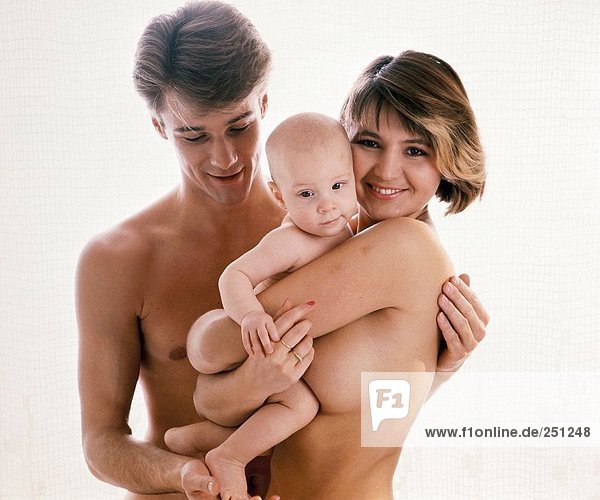 danny layher recommends Family Nude Portrait