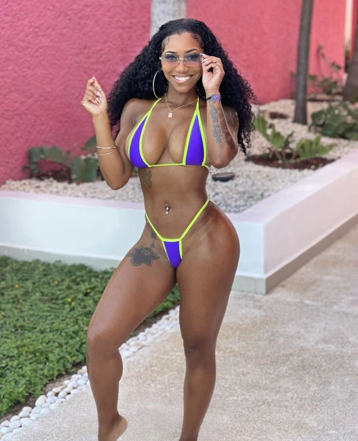 Ebony Bikini Babes xeltueuhlx thumb