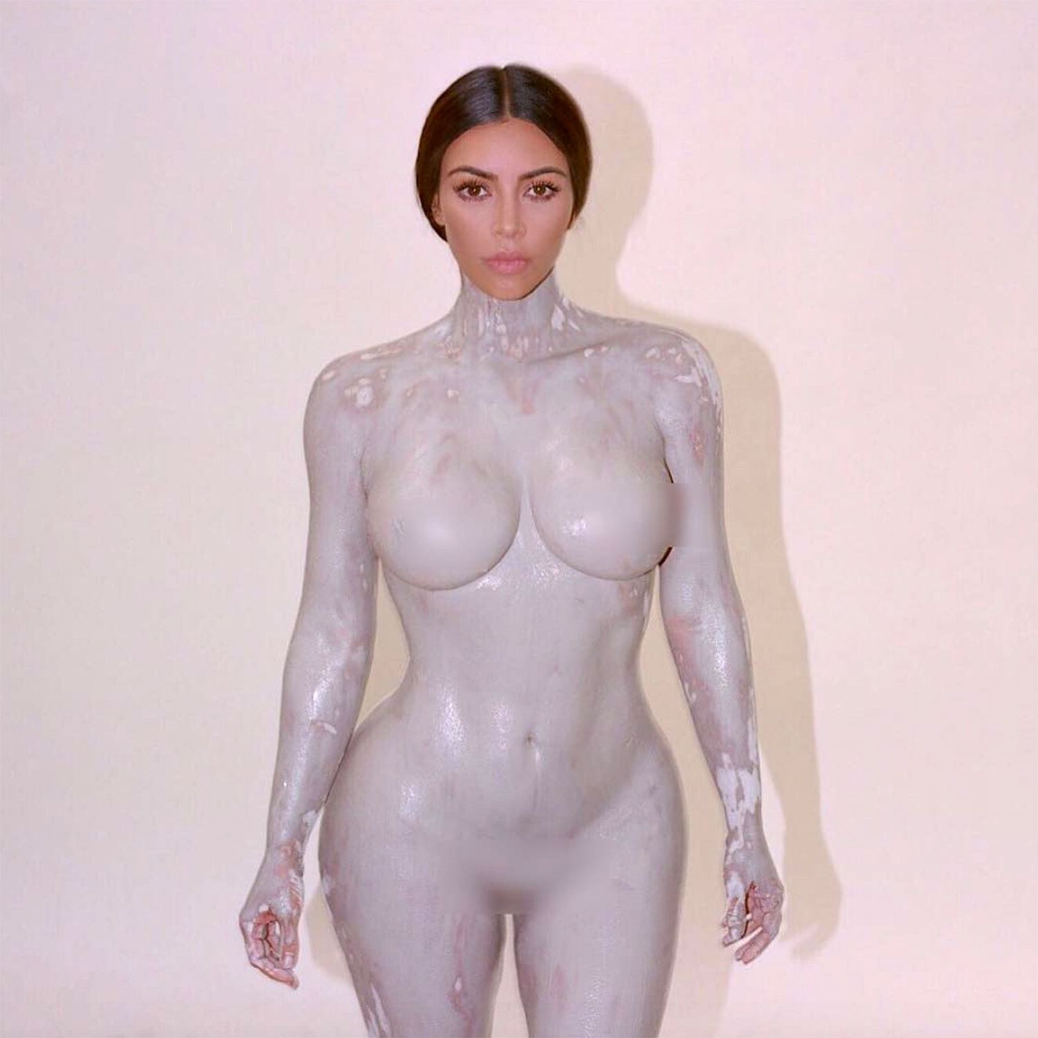 chastity clegg recommends kim kardashian naked hot pic