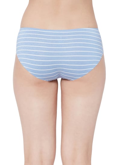 daniela aravena add blue and white striped panties photo