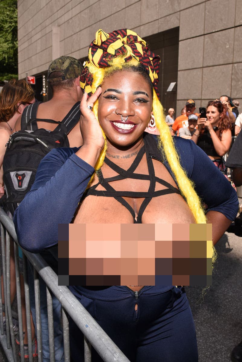 alison underwood add photo go topless day in nyc