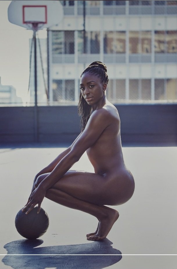 christopher jett recommends nude female athletes pics pic