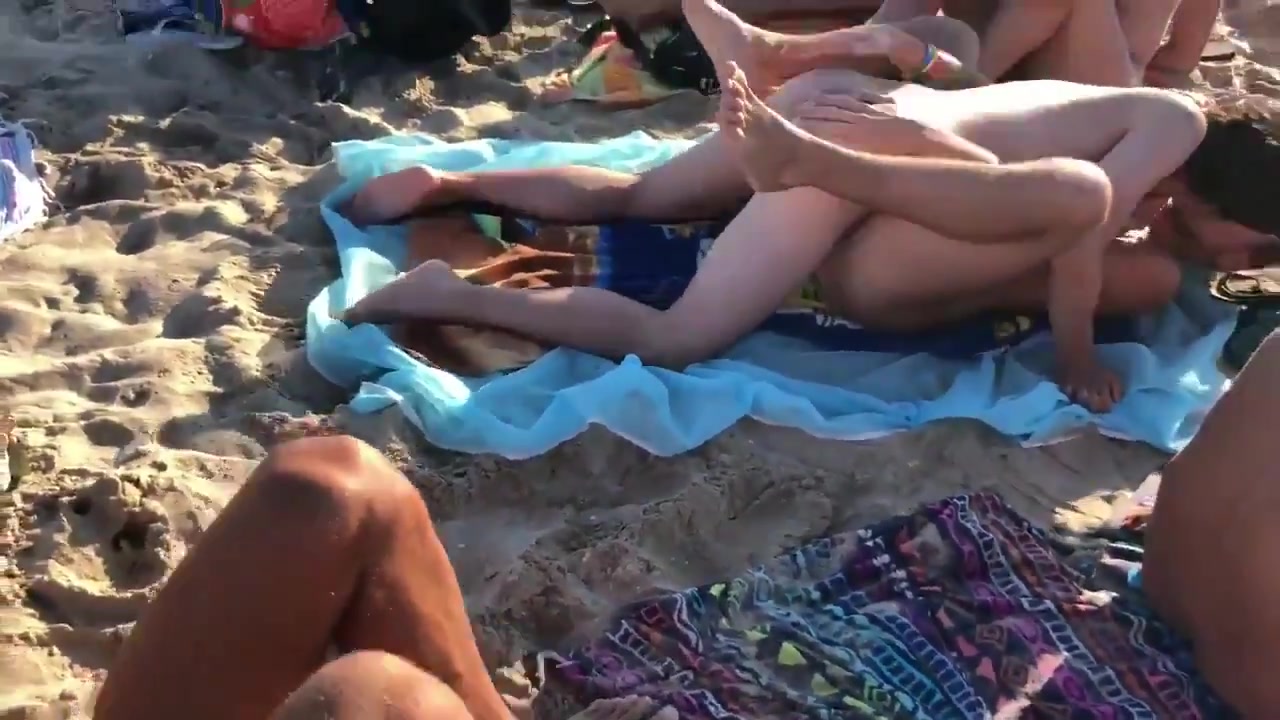 amanda parrilla add photo fucking on public beach porn