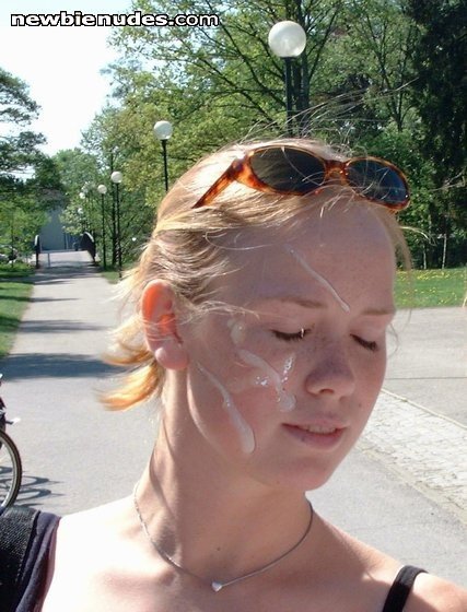 anna speakman recommends Public Facial Cum Walk