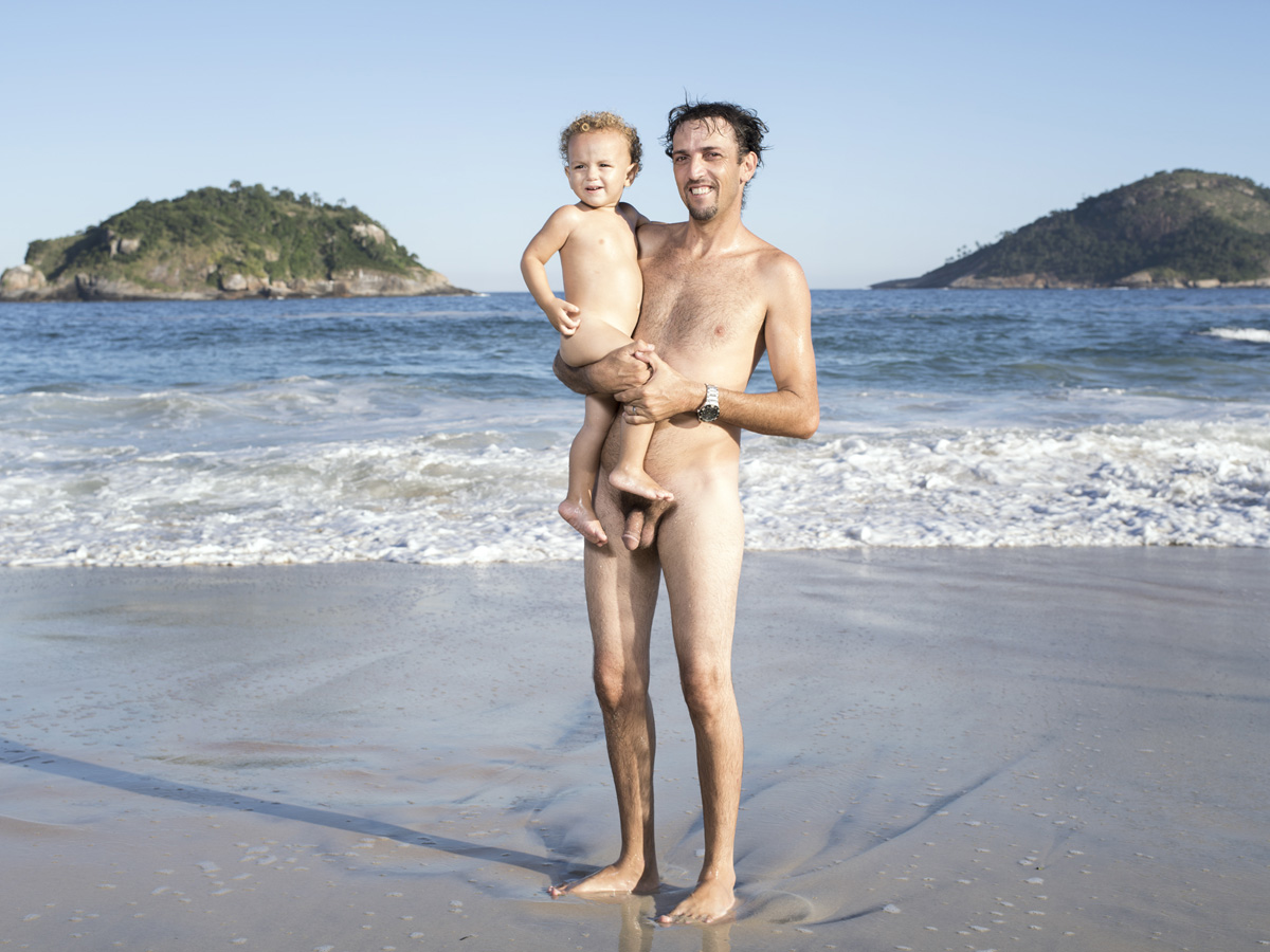 dia hassan add dad and son nudist photo