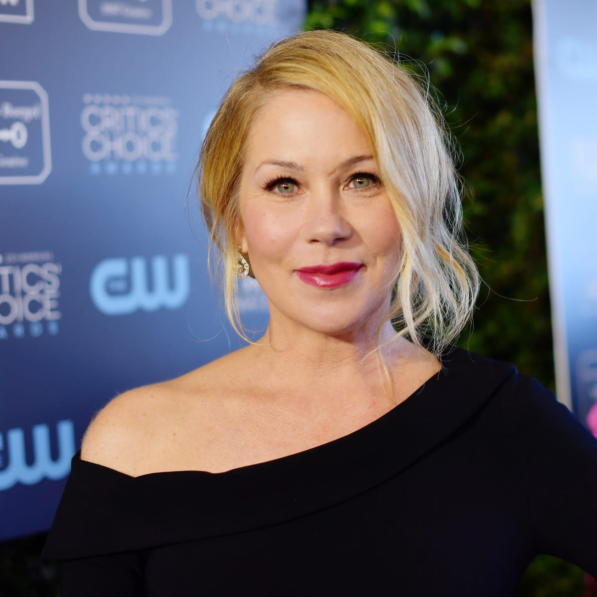 caroline greaney recommends Christina Applegate Sexy Photos