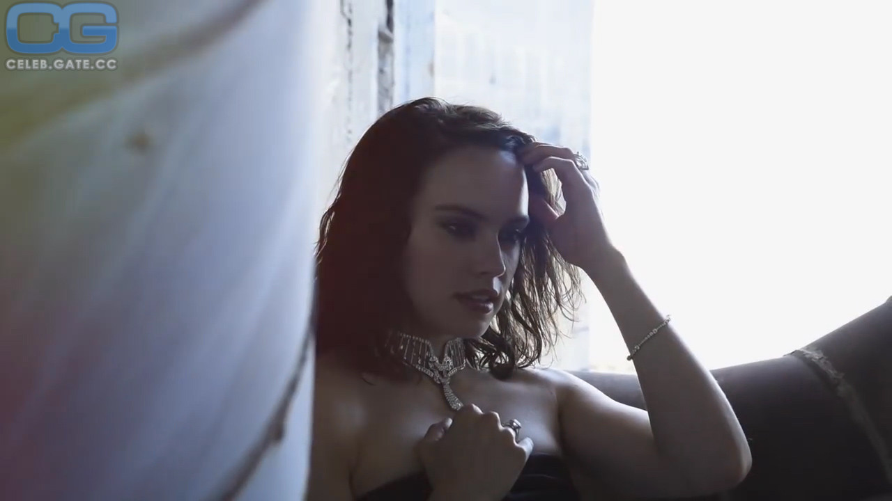 daisy ridley nude scene