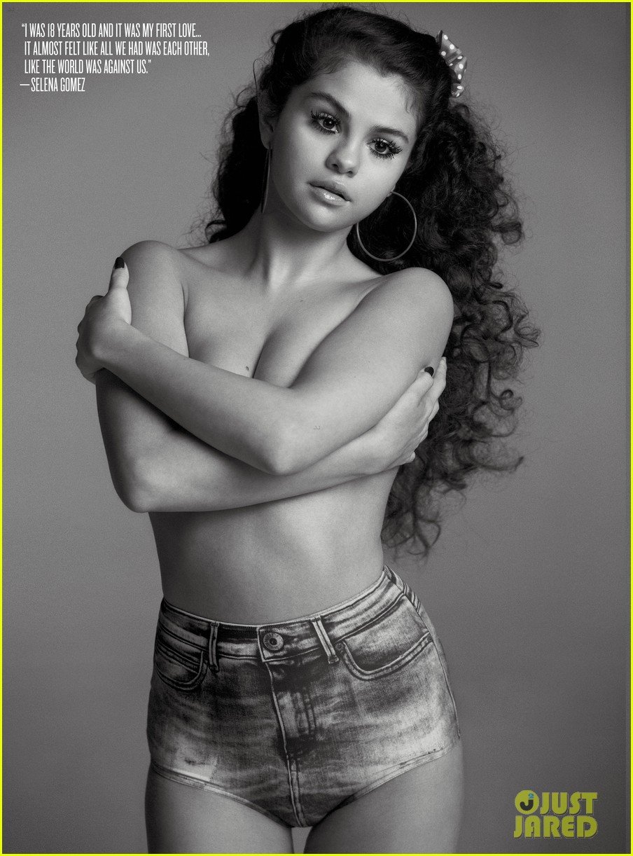 selena gomez topless pic