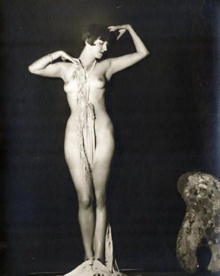 debbie molina recommends louise brooks nude pic