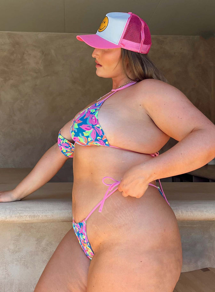 collin clarke share chubby slingshot bikini photos