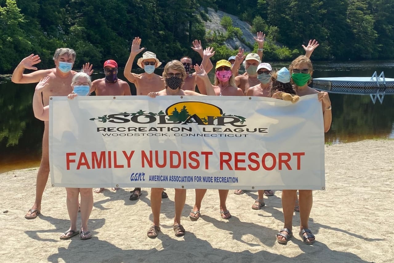 nudist family photos