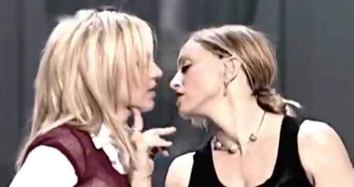 andy bozeman recommends britney spears lesbian kiss pic