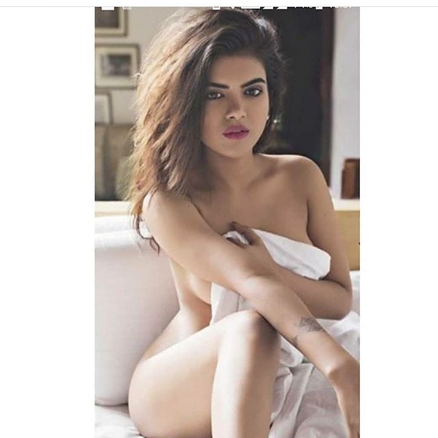 cherrie marsh recommends hot instagram models naked pic