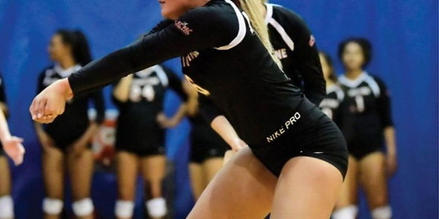 daisy balan recommends What Do Volleyball Players Wear Under Spandex