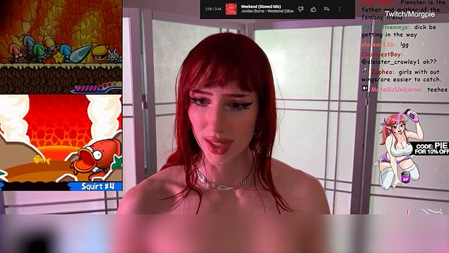 dan bowring recommends Girl Strips On Twitch