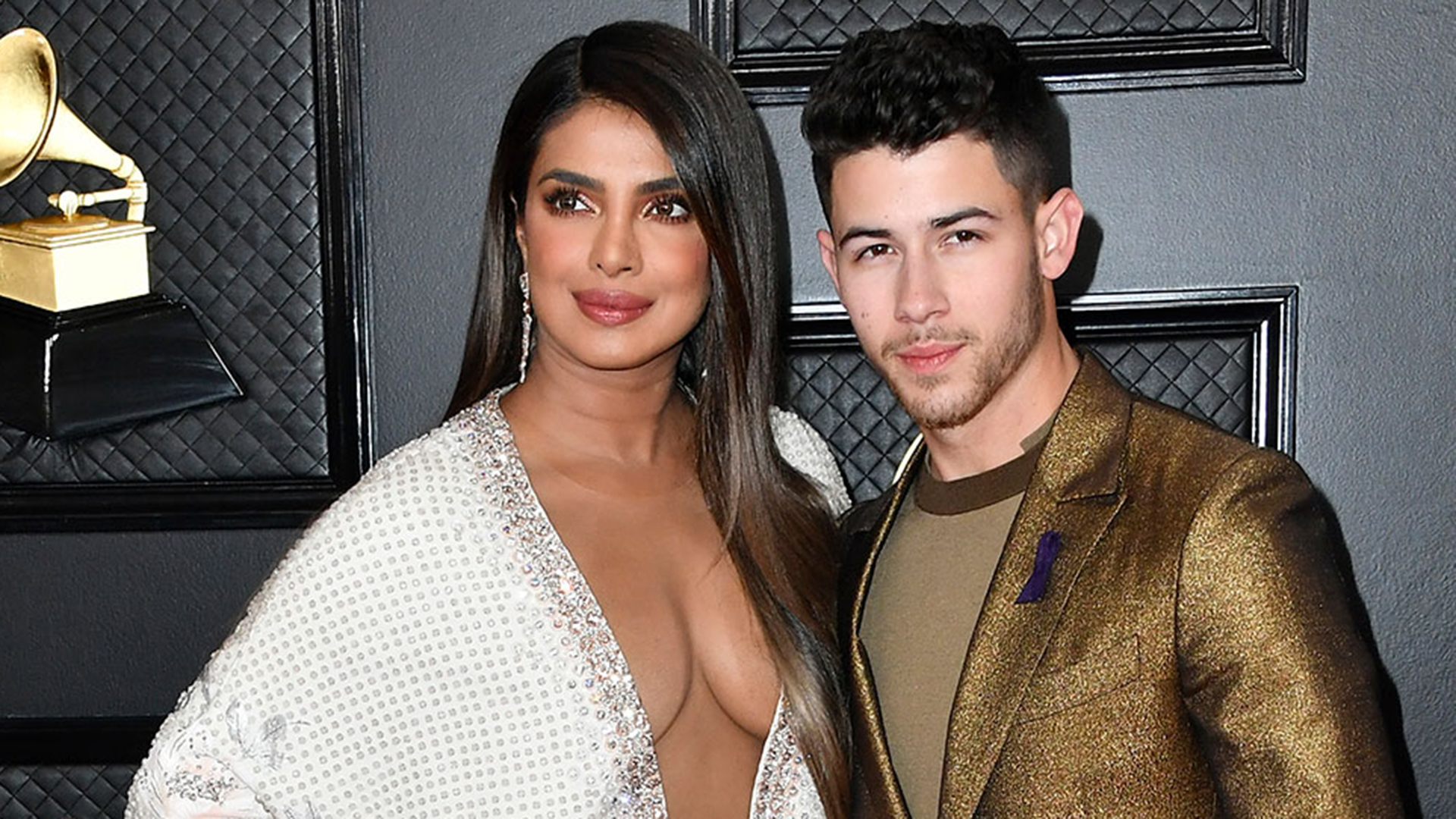 corina logan recommends Priyanka Chopra Leaked Photos